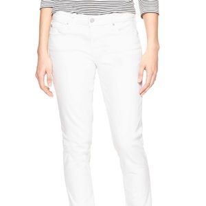 White Girlfriend Jeans